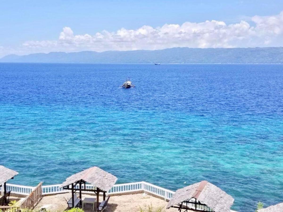 1888 Beach Resort Dumaguete City Exterior foto